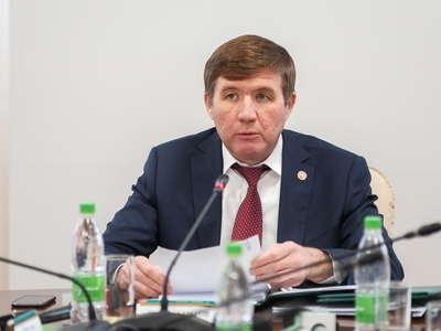 Поздравление Заместителя Премьер-министра Республики Татарстан – министра экономики Республики Татарстан Мидхата Шагиахметова по случаю Дня работников геодезии и картографии Российской Федерации