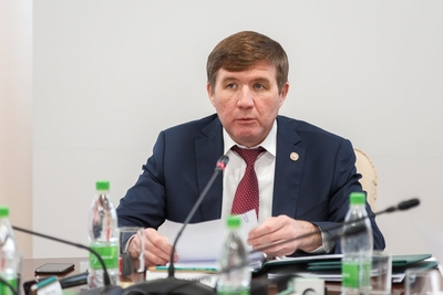 Поздравление Заместителя Премьер-министра Республики Татарстан – министра экономики Республики Татарстан Мидхата Шагиахметова по случаю Дня работников геодезии и картографии Российской Федерации