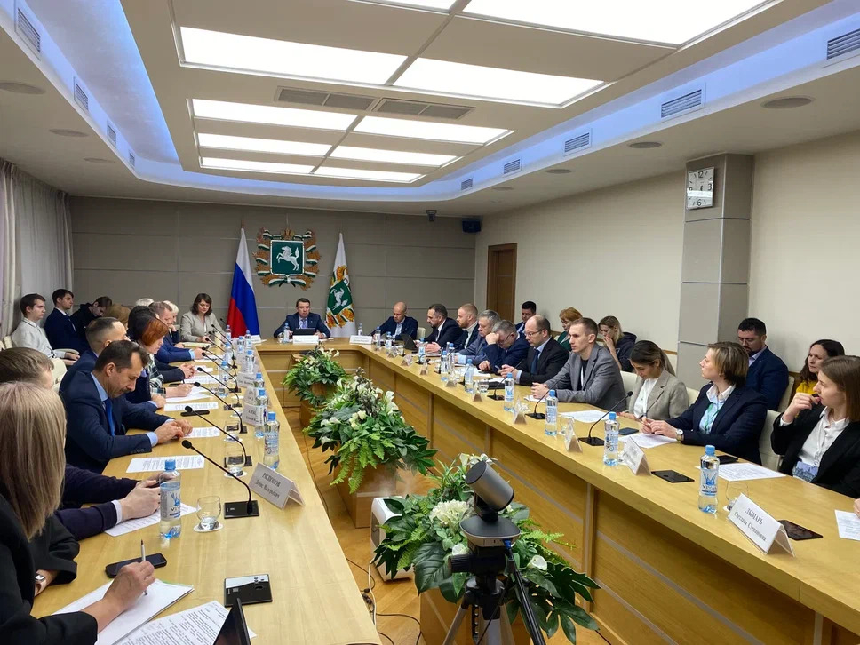 
C 7 по 10 ноября 2023 года состоялся деловой визит Ассоциации инновационных регионов России (АИРР) в Томскую область
