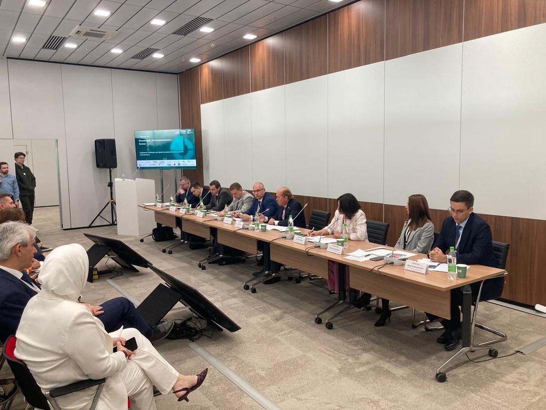 
В рамках Kazan Digital Week 2024 состоялся круглый стол «Цифровые платформы для развития рынка интеллектуальной собственности»
