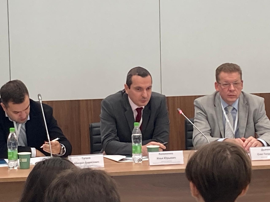 
В рамках Kazan Digital Week 2024 состоялся круглый стол «Цифровые платформы для развития рынка интеллектуальной собственности»
