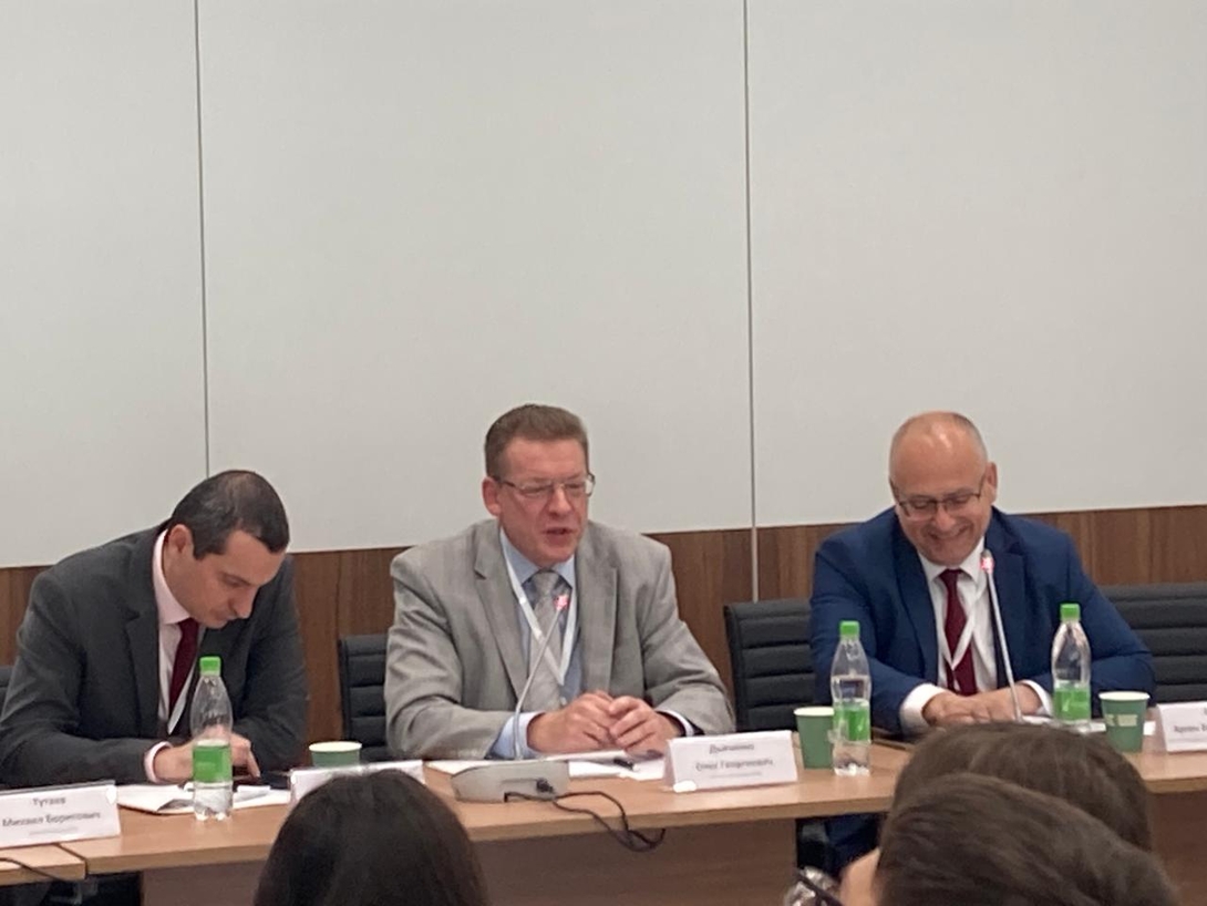 
В рамках Kazan Digital Week 2024 состоялся круглый стол «Цифровые платформы для развития рынка интеллектуальной собственности»
