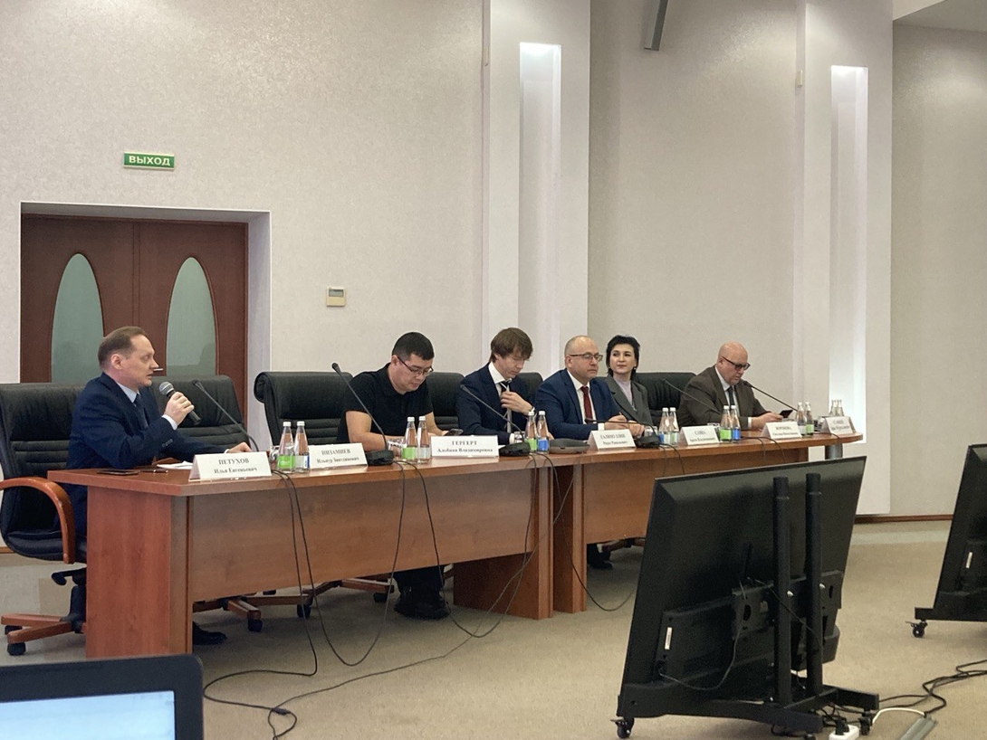В пятницу состоялся семинар по «Экспорт технологий и услуг технического характера»